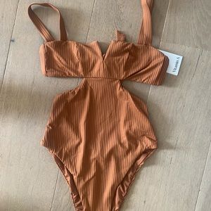Vitamin a NWT one piece small 4